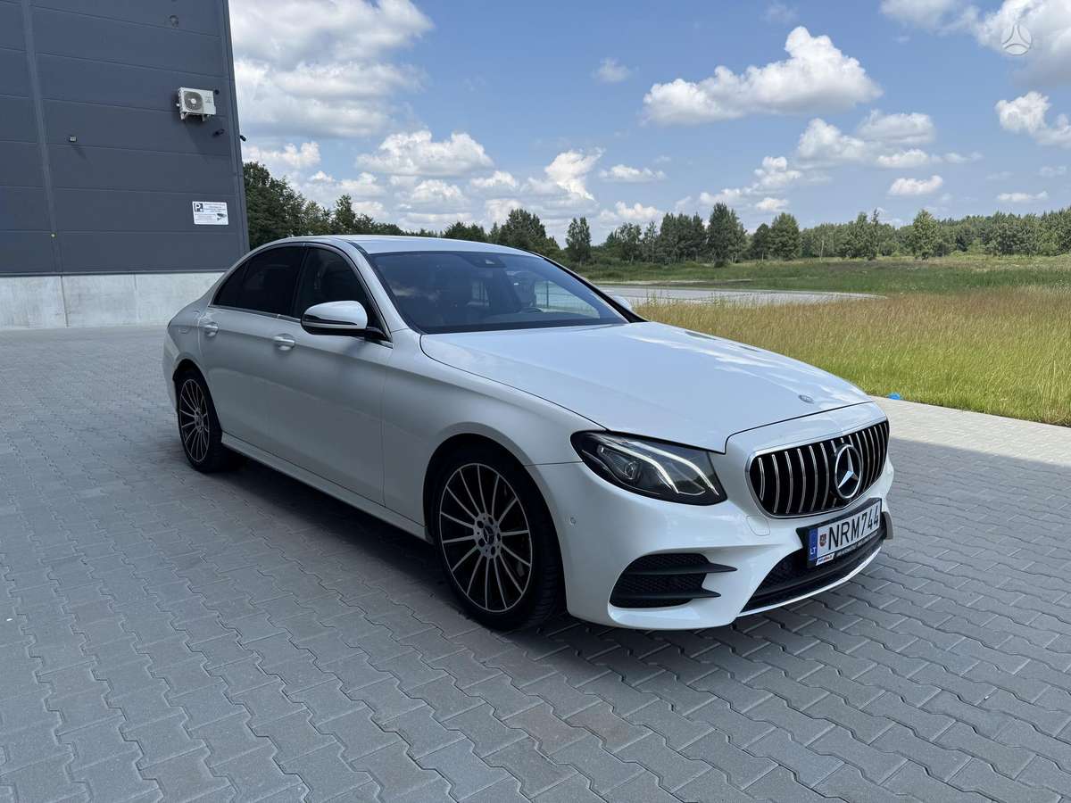 Mercedes-Benz E220, 2.2 l., Седан