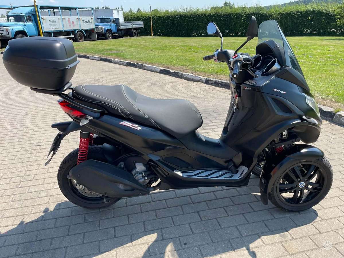 Piaggio MP3 278cc, triračiai