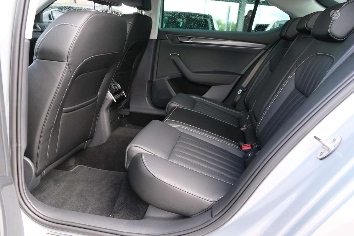 Skoda Superb, 2.0 l., hatchback