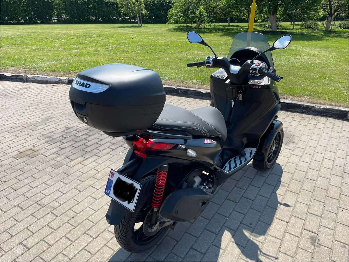 Piaggio MP3 278cc, triračiai