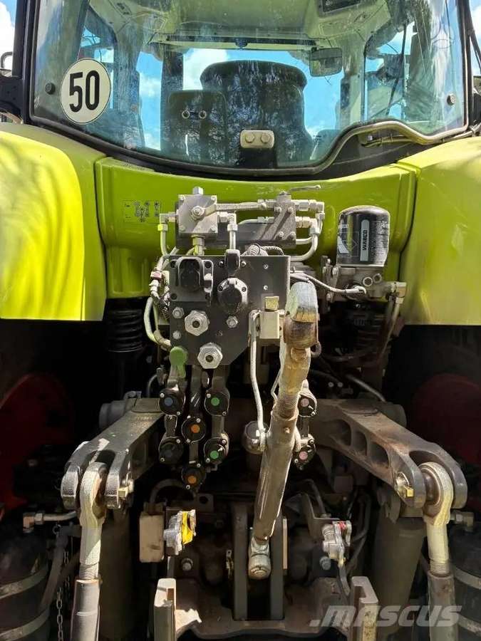 Claas Axion 830, тракторы