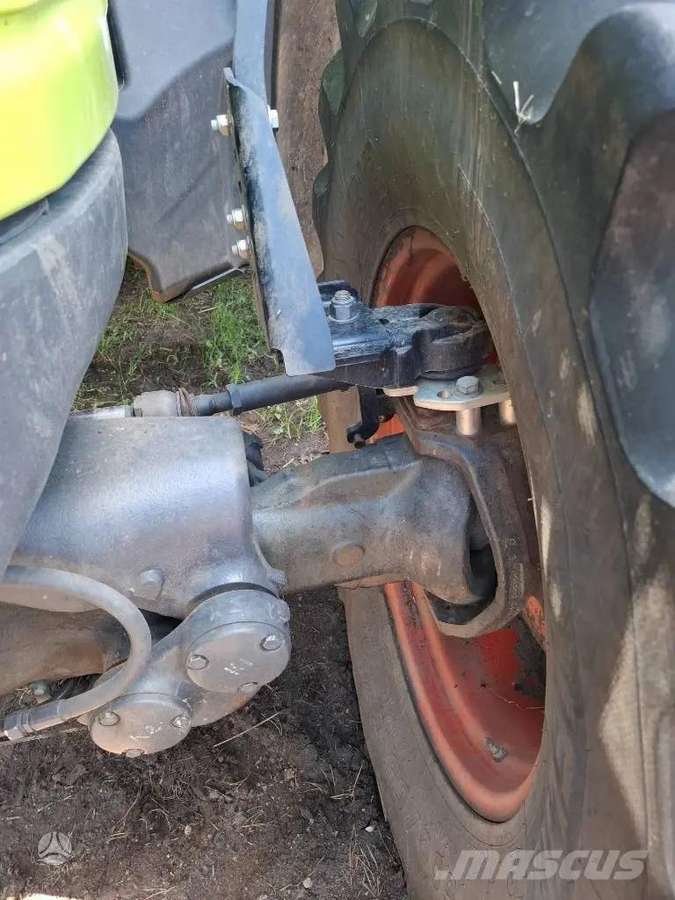 Claas Axion 830, tractors