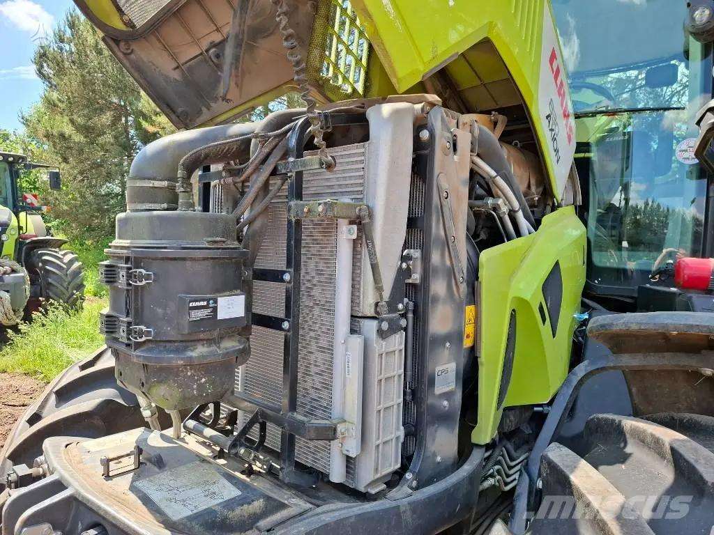 Claas Axion 830, traktori