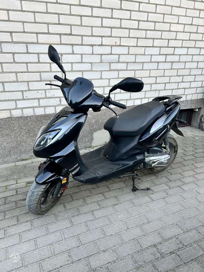 Keeway Focus 49cc, мотороллеры / мопеды