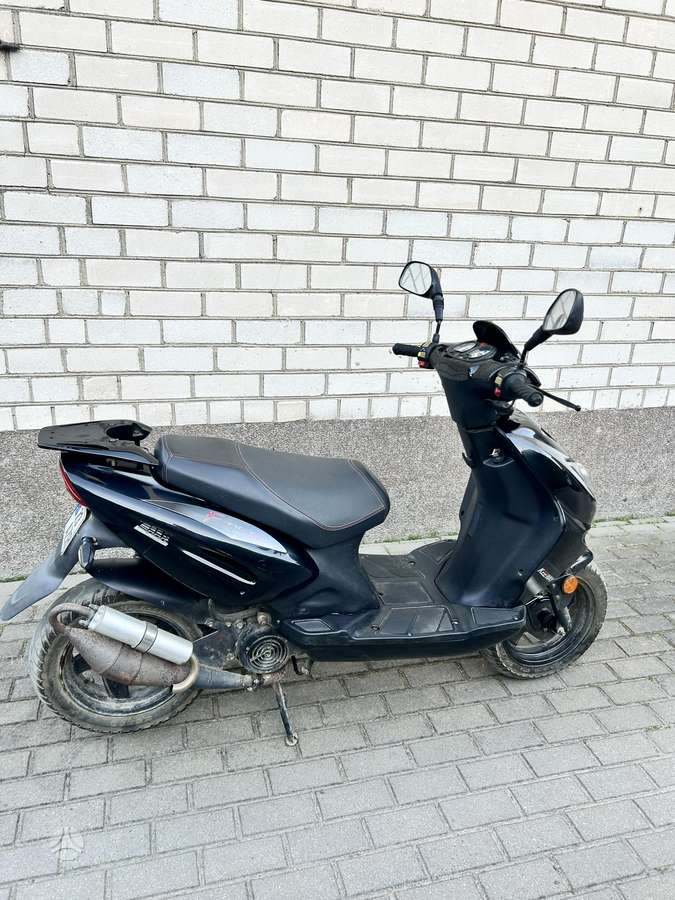 Keeway Focus 49cc, мотороллеры / мопеды