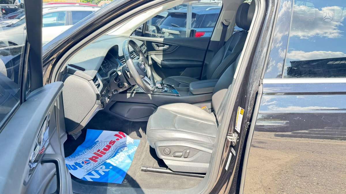 Audi Q7, 3.0 l., Внедорожник / Кроссовер