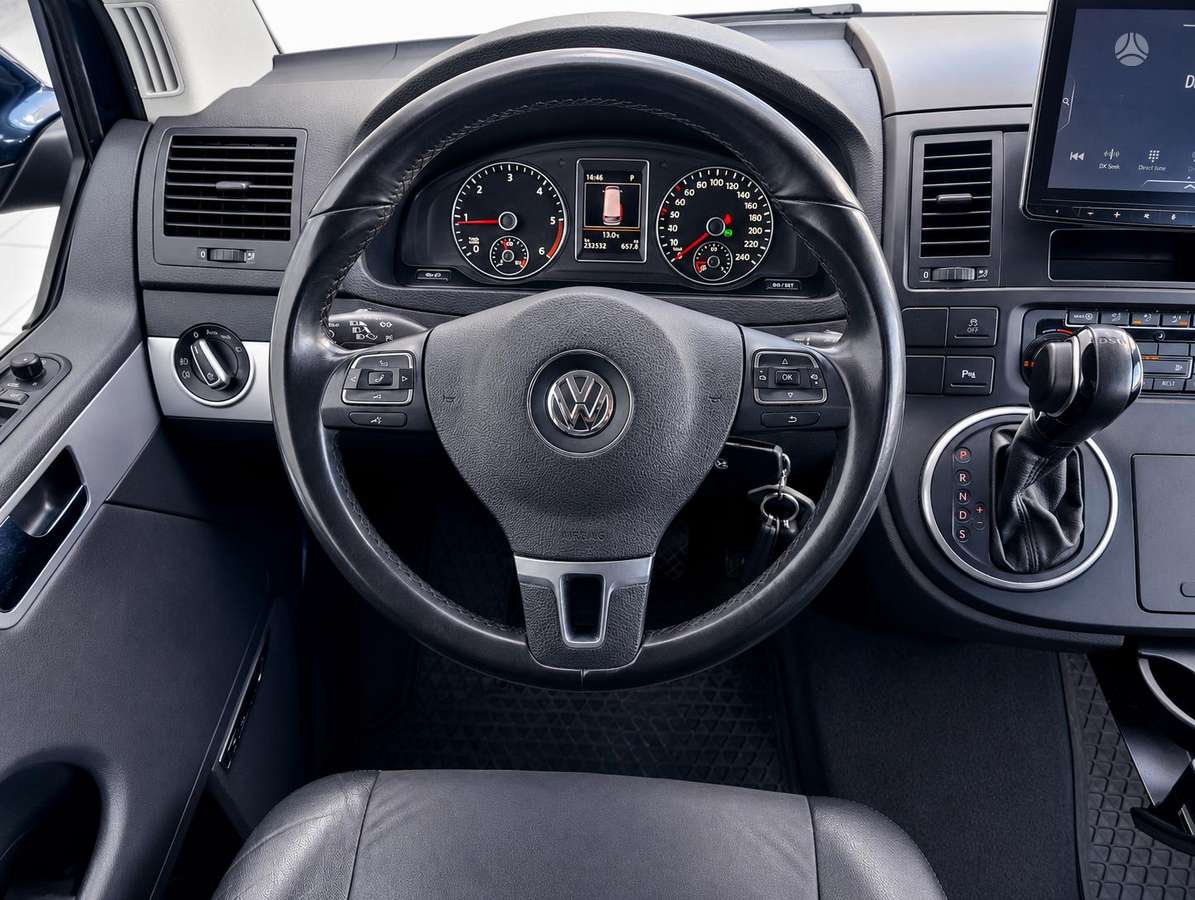 Volkswagen Multivan - 6