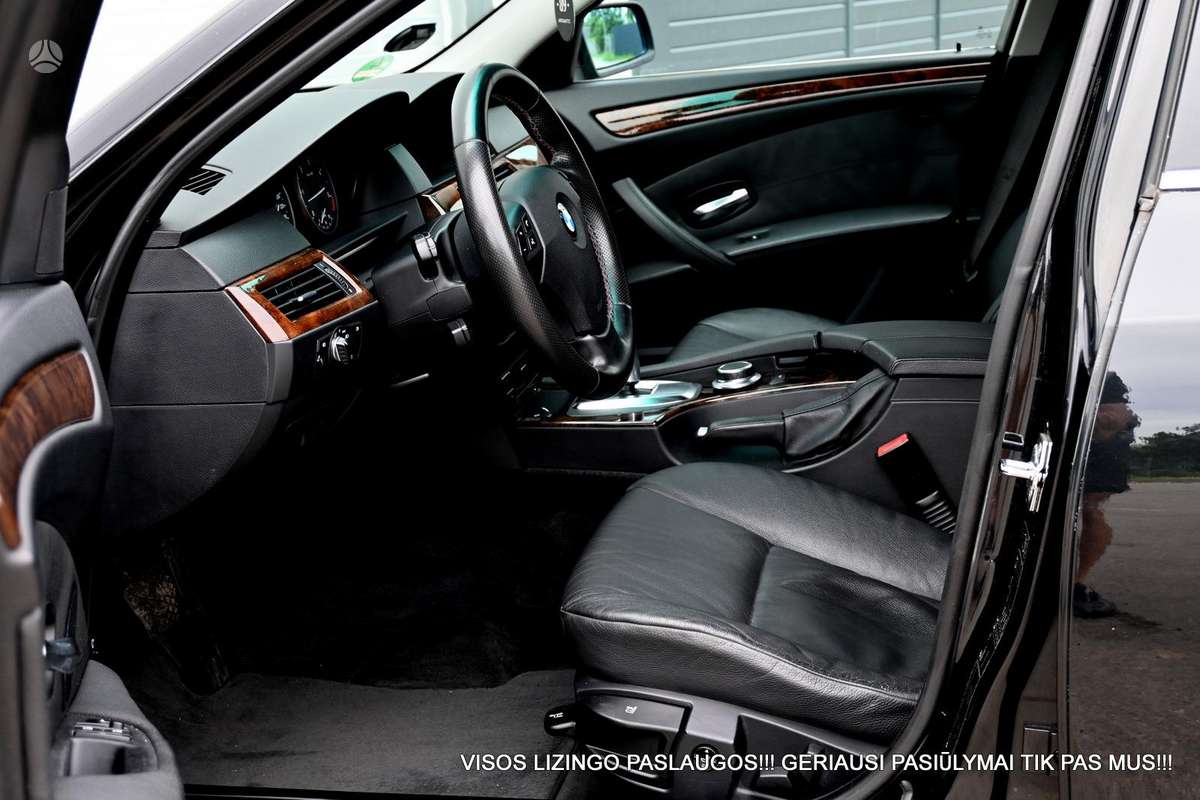 BMW 530, 2.5 l., wagon