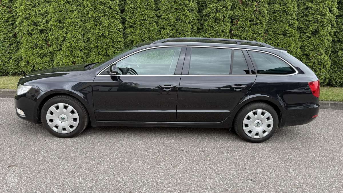 Skoda Superb, 1.6 l., Универсал