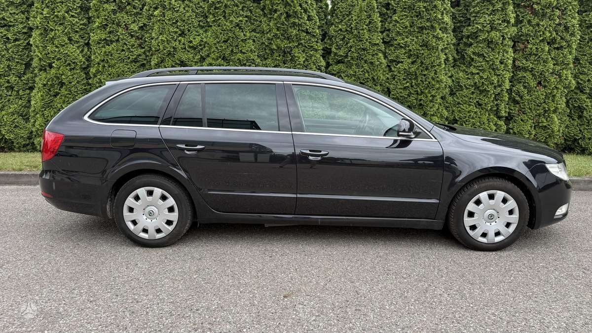 Skoda Superb, 1.6 l., Универсал