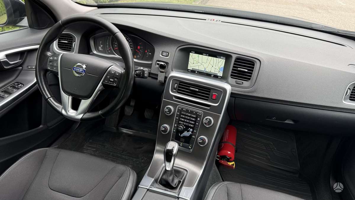 Volvo V60, 2.0 l., universalas