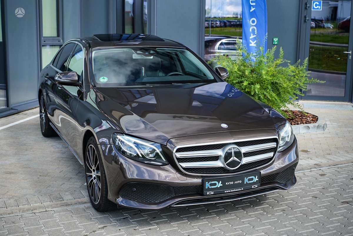 Mercedes-Benz E350, 3.0 l., Седан