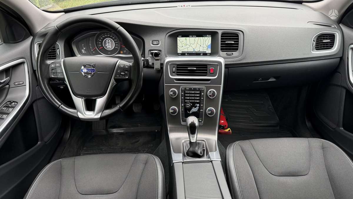 Volvo V60, 2.0 l., wagon