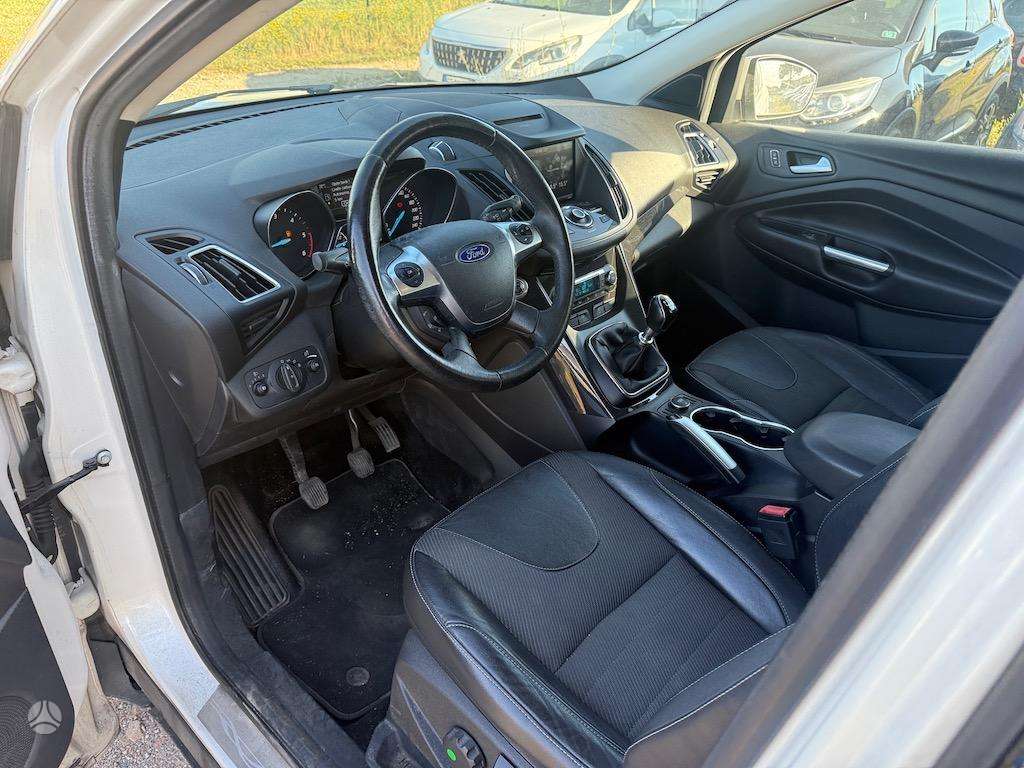 Ford Kuga, 2.0 l., Внедорожник / Кроссовер