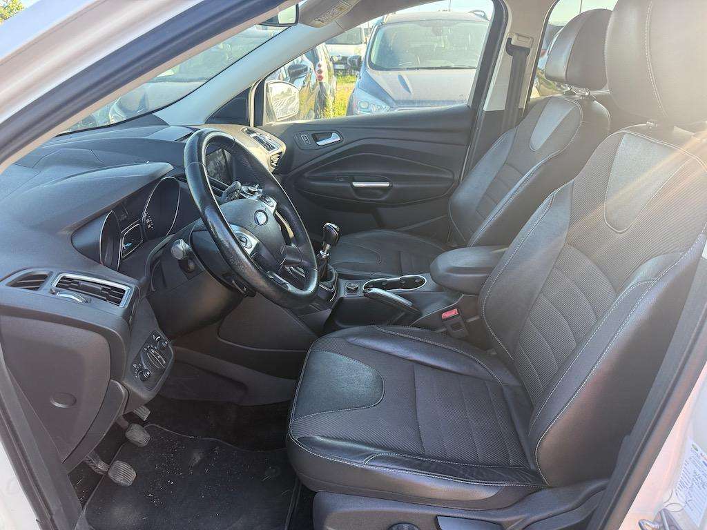 Ford Kuga, 2.0 l., Внедорожник / Кроссовер