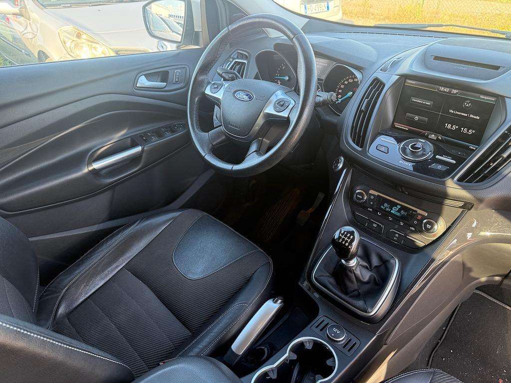 Ford Kuga, 2.0 l., Внедорожник / Кроссовер