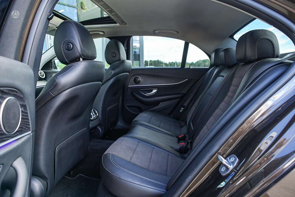 Mercedes-Benz E350, 3.0 l., Седан