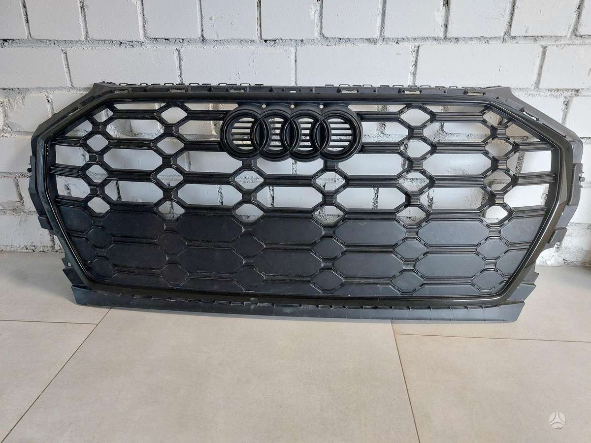 Audi Q5 крылья, радиаторная решётка
