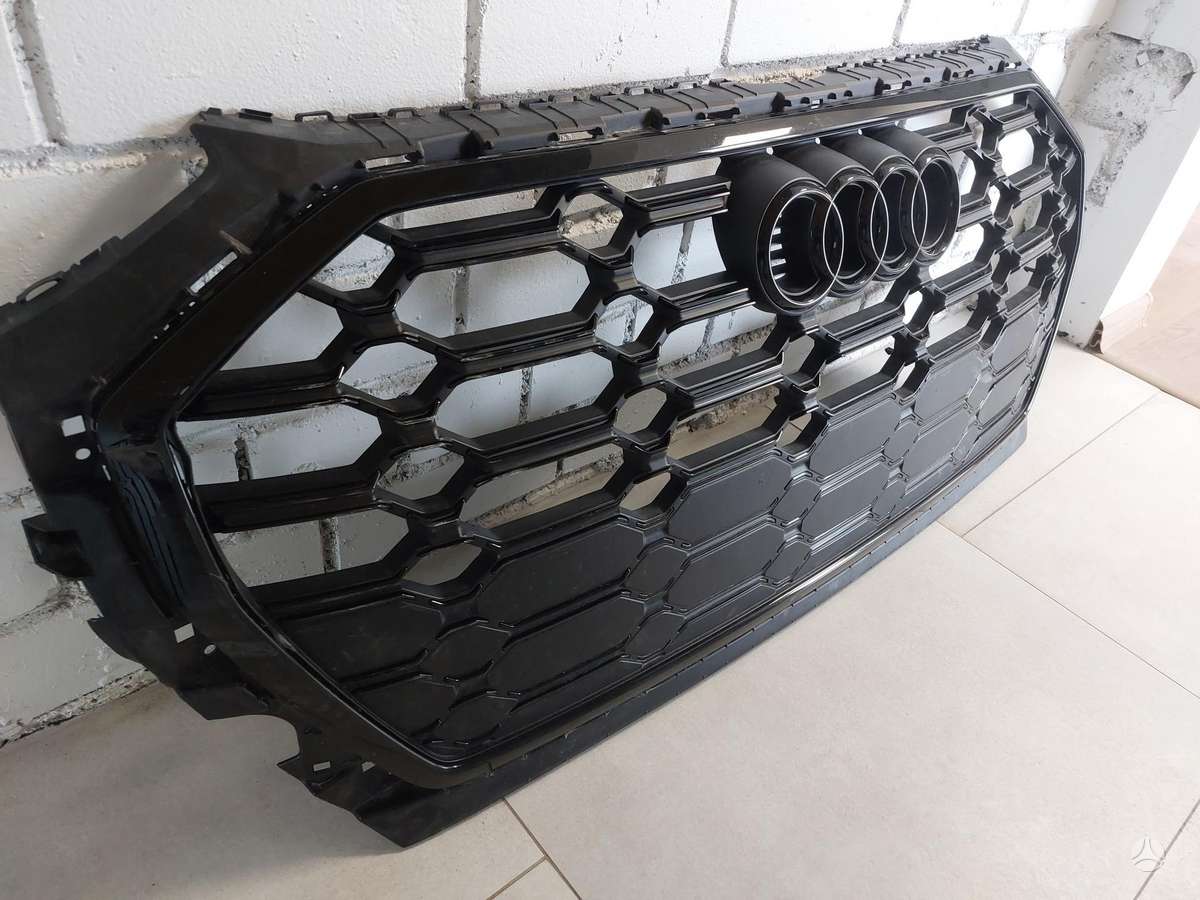 Audi Q5 крылья, радиаторная решётка