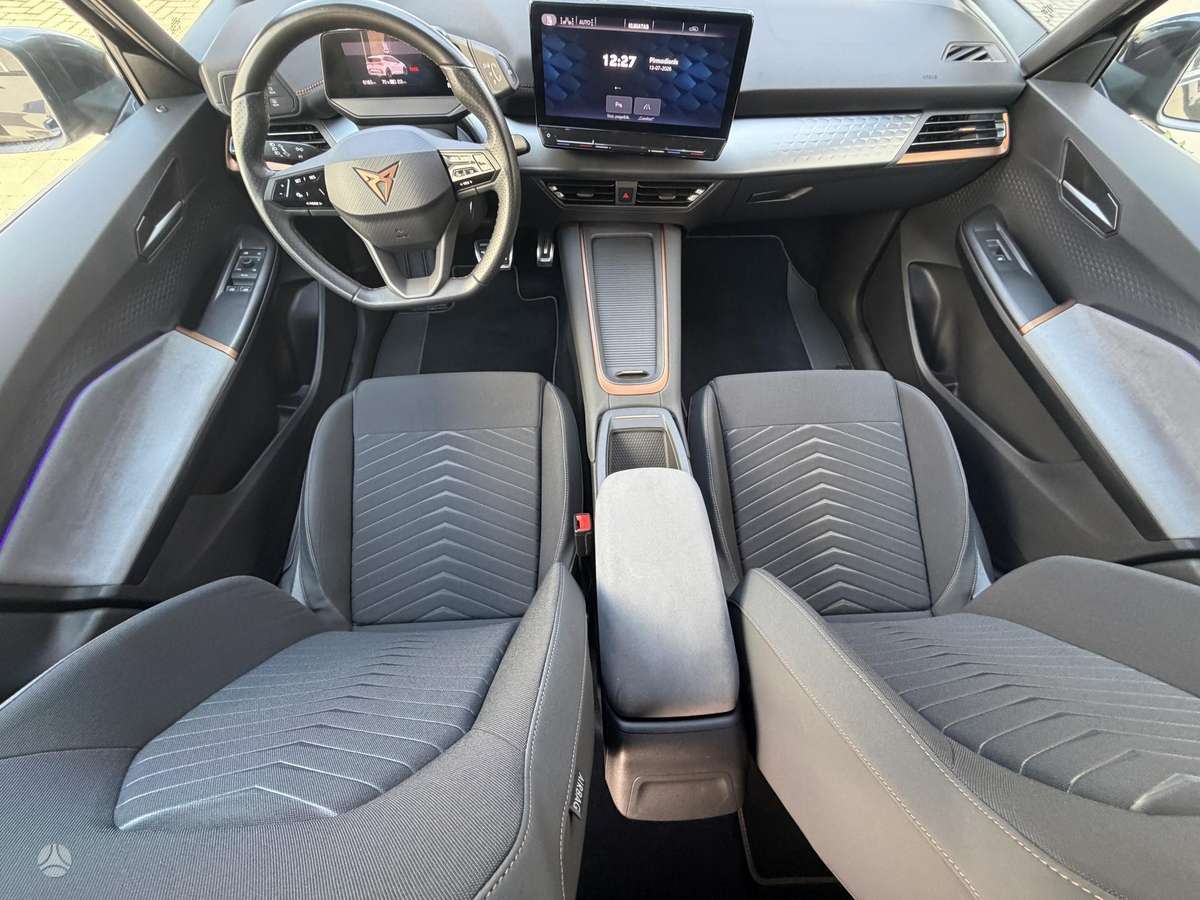 Cupra Born, 62 kWh, hatchback
