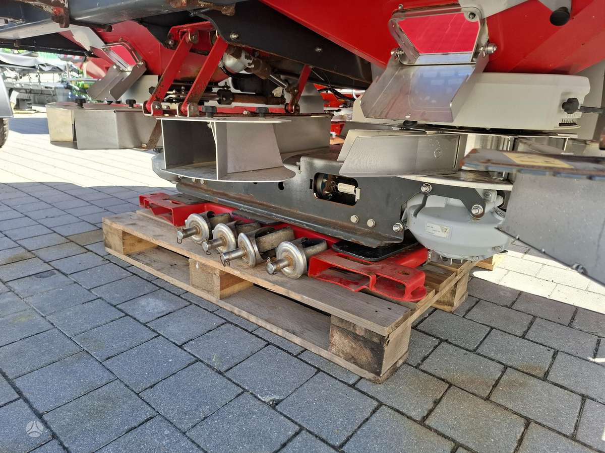 Kverneland EXACTA-TLX GEO, разбрасыватели