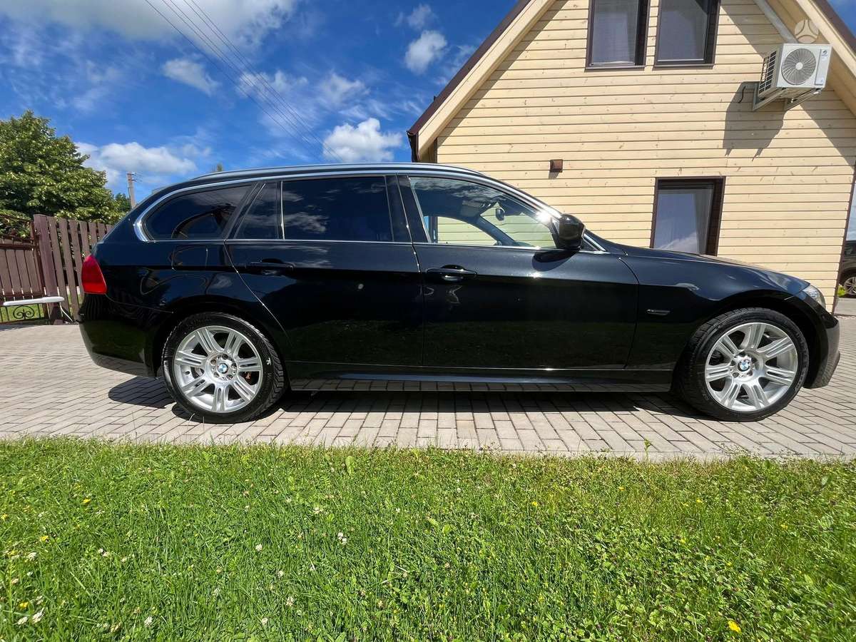 BMW 320, 2.0 l., universalas