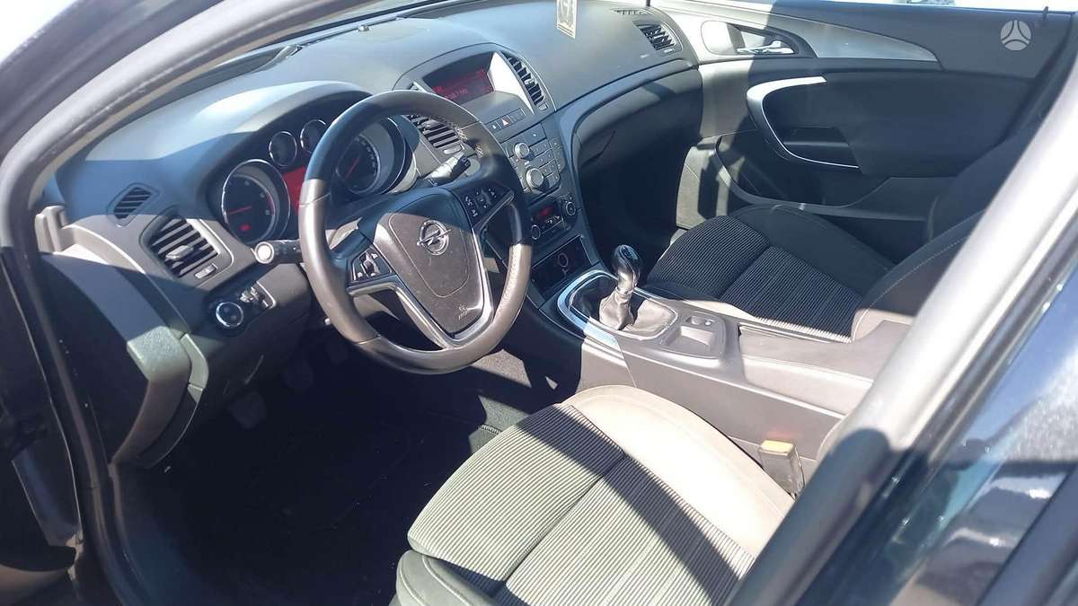 Opel Insignia, 2.0 l., Универсал