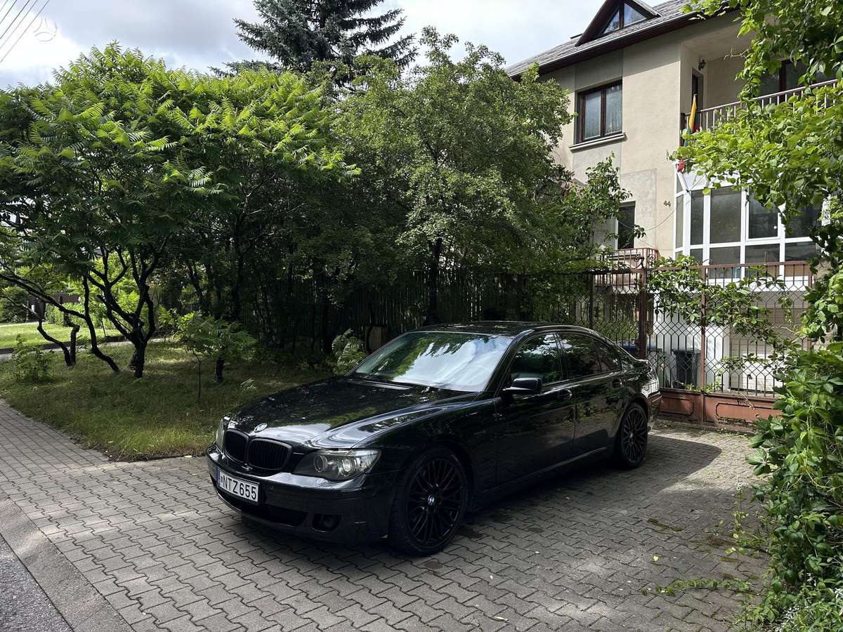 BMW 730, 3.0 l., Седан