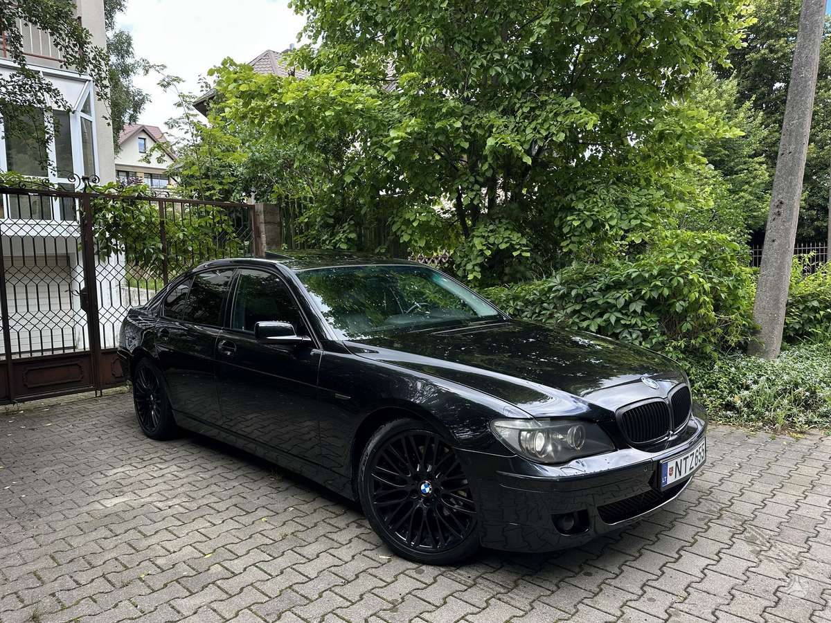 BMW 730, 3.0 l., Седан