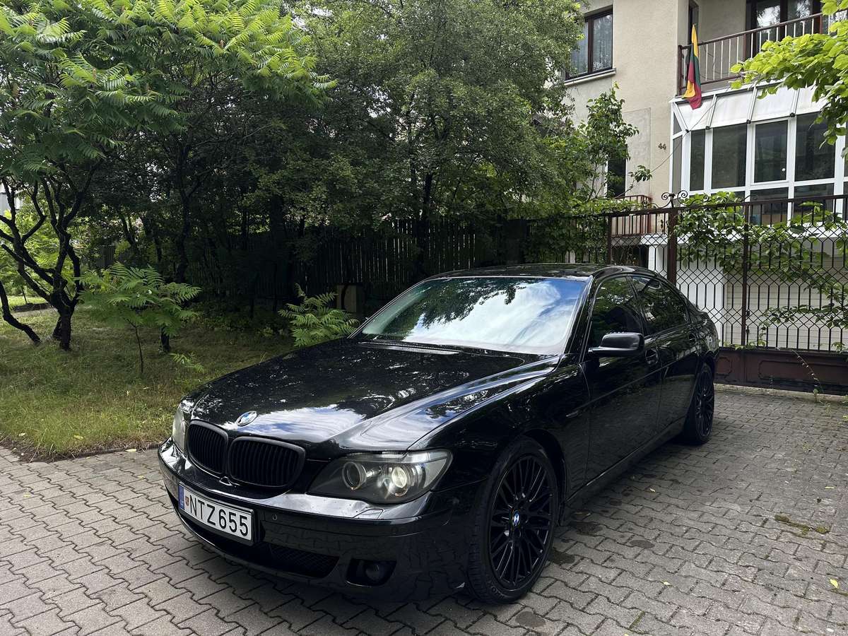 BMW 730, 3.0 l., Седан