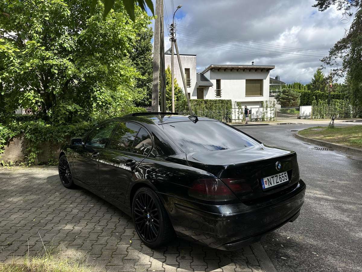BMW 730, 3.0 l., Седан