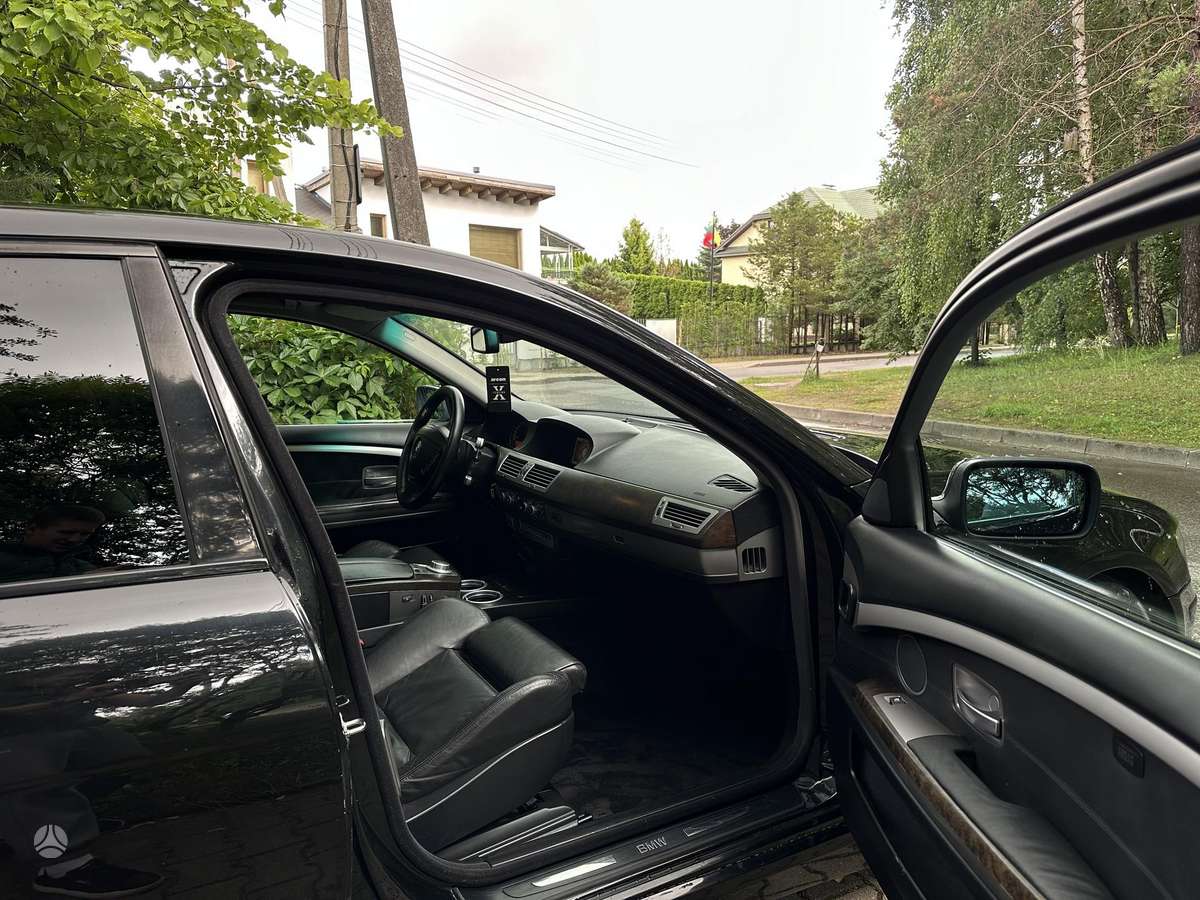 BMW 730, 3.0 l., Седан