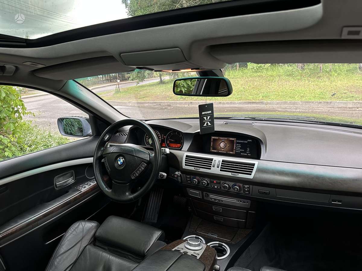 BMW 730, 3.0 l., Седан