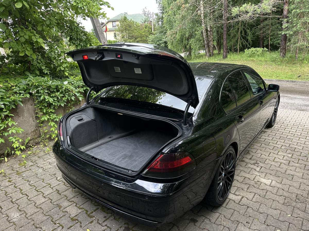 BMW 730, 3.0 l., Седан