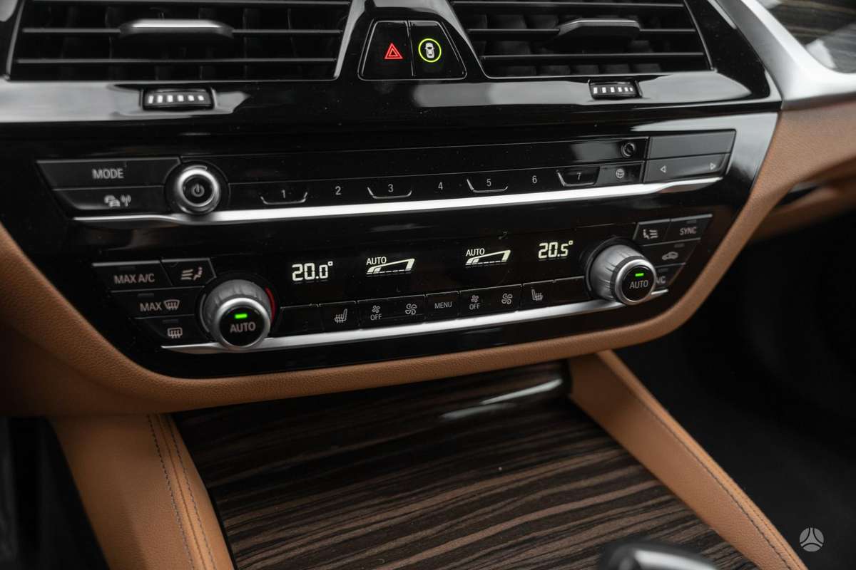 BMW 520, 2.0 l., universalas