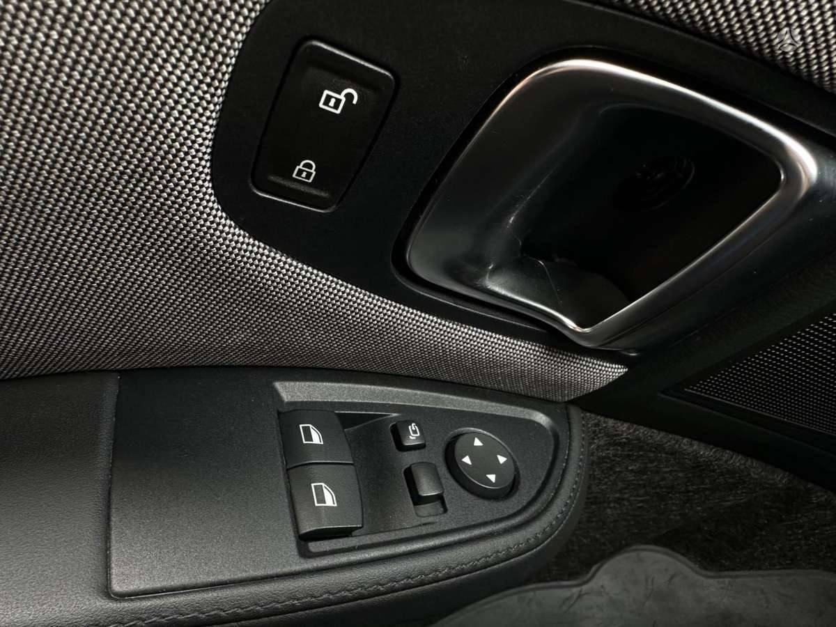 BMW i3, 42 kWh, hatchback