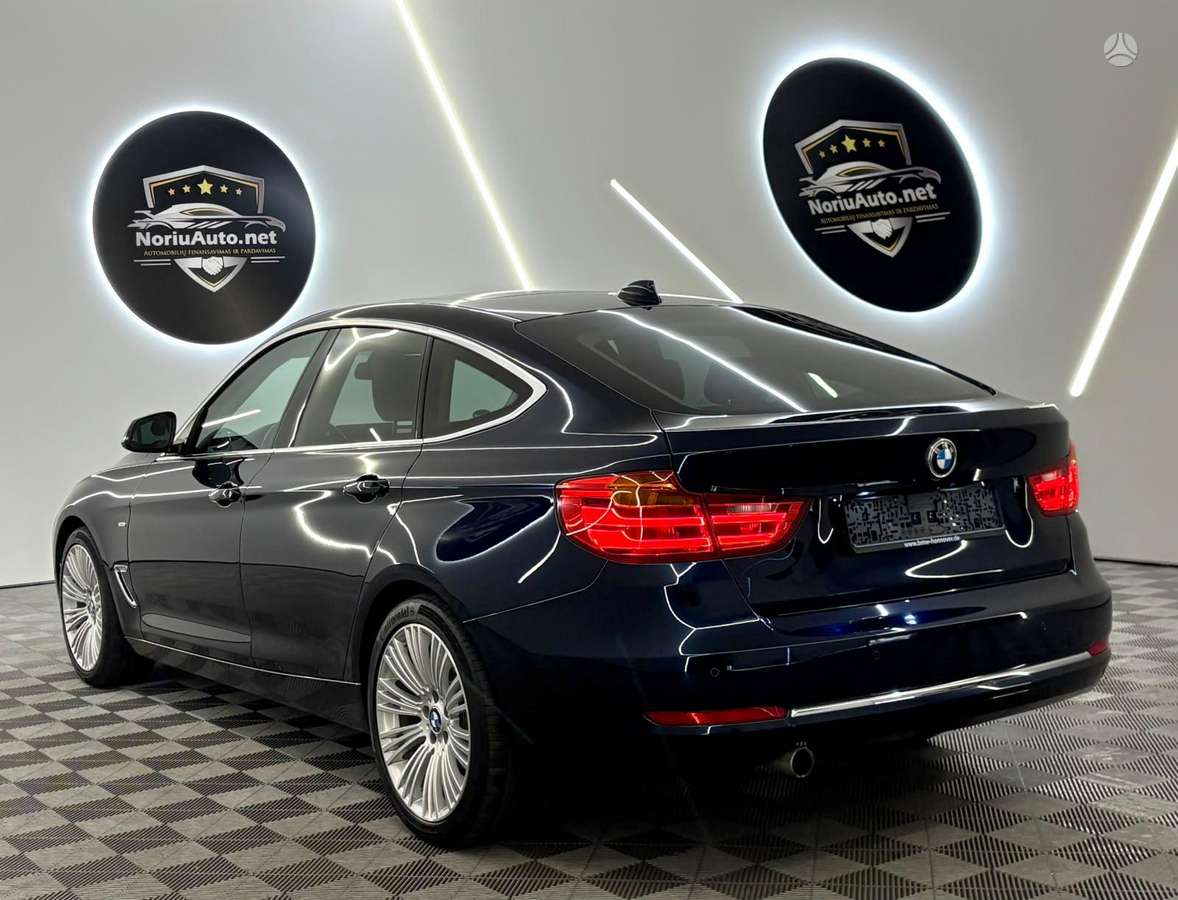BMW 320, 2.0 l., Хэтчбек