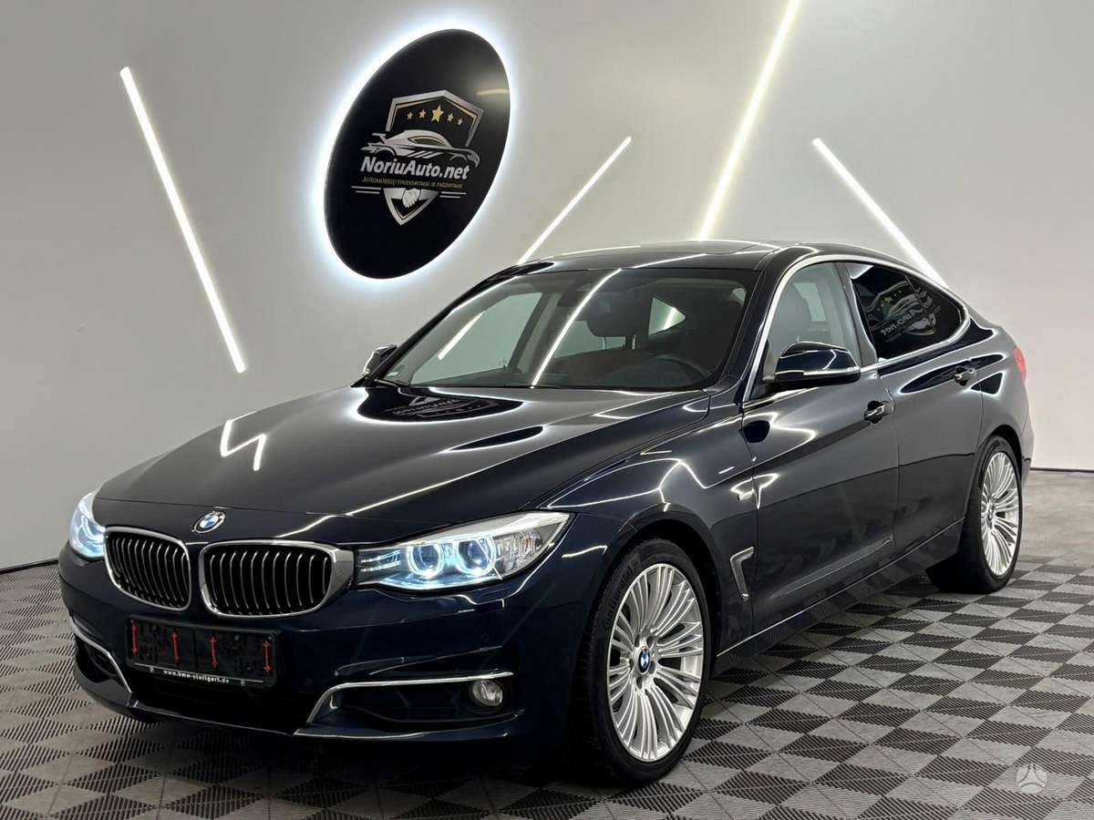 BMW 320, 2.0 l., hatchback