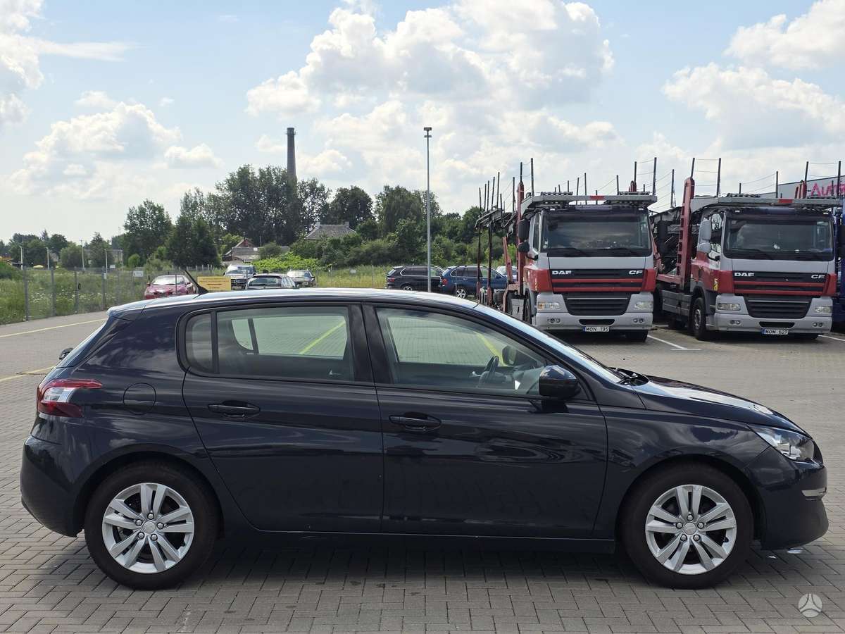 Peugeot 308, 1.2 l., Хэтчбек