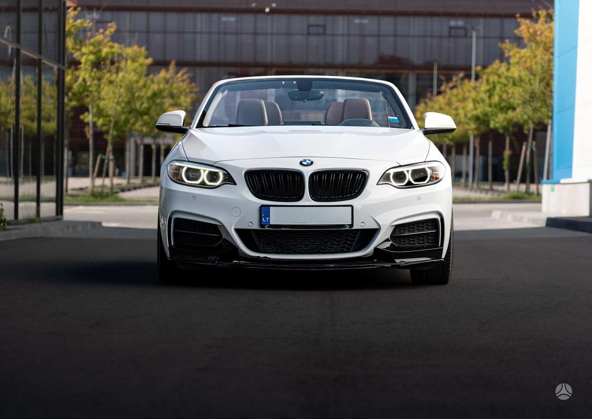 BMW 228, 2.0 l., Кабриолет