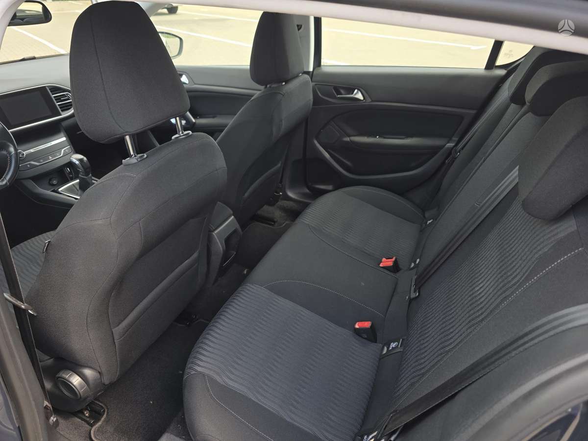 Peugeot 308, 1.2 l., Хэтчбек