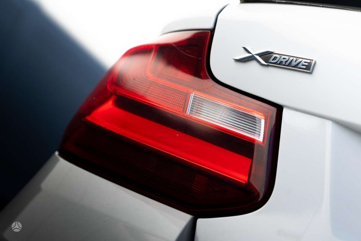 BMW 228, 2.0 l., convertible