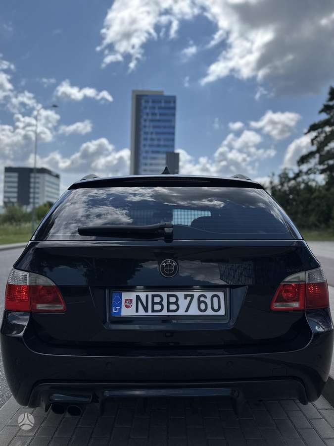 BMW 525, 2.5 l., universalas