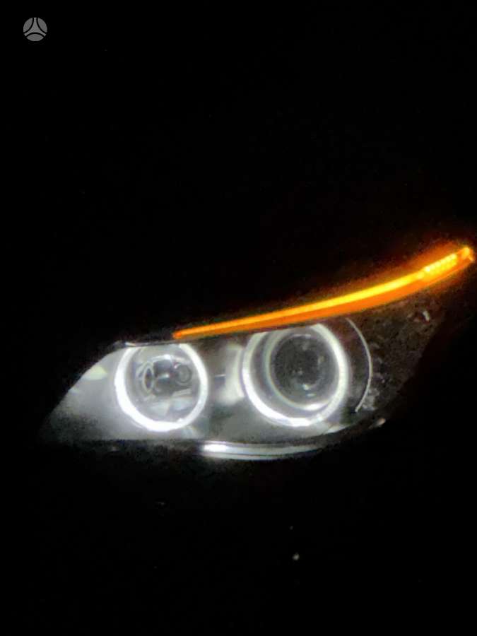 BMW 525, 2.5 l., universalas