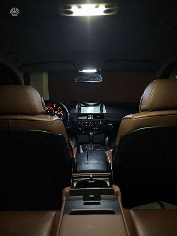BMW 525, 2.5 l., wagon
