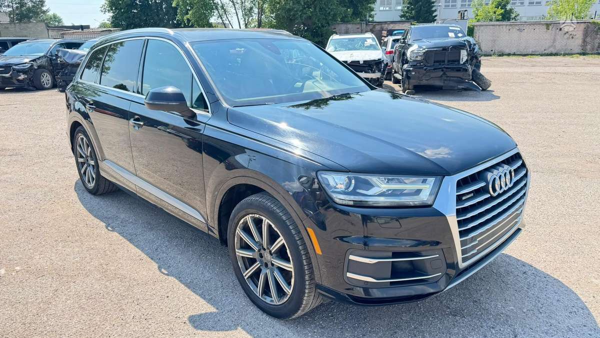 Audi Q7, 3.0 l., Внедорожник / Кроссовер