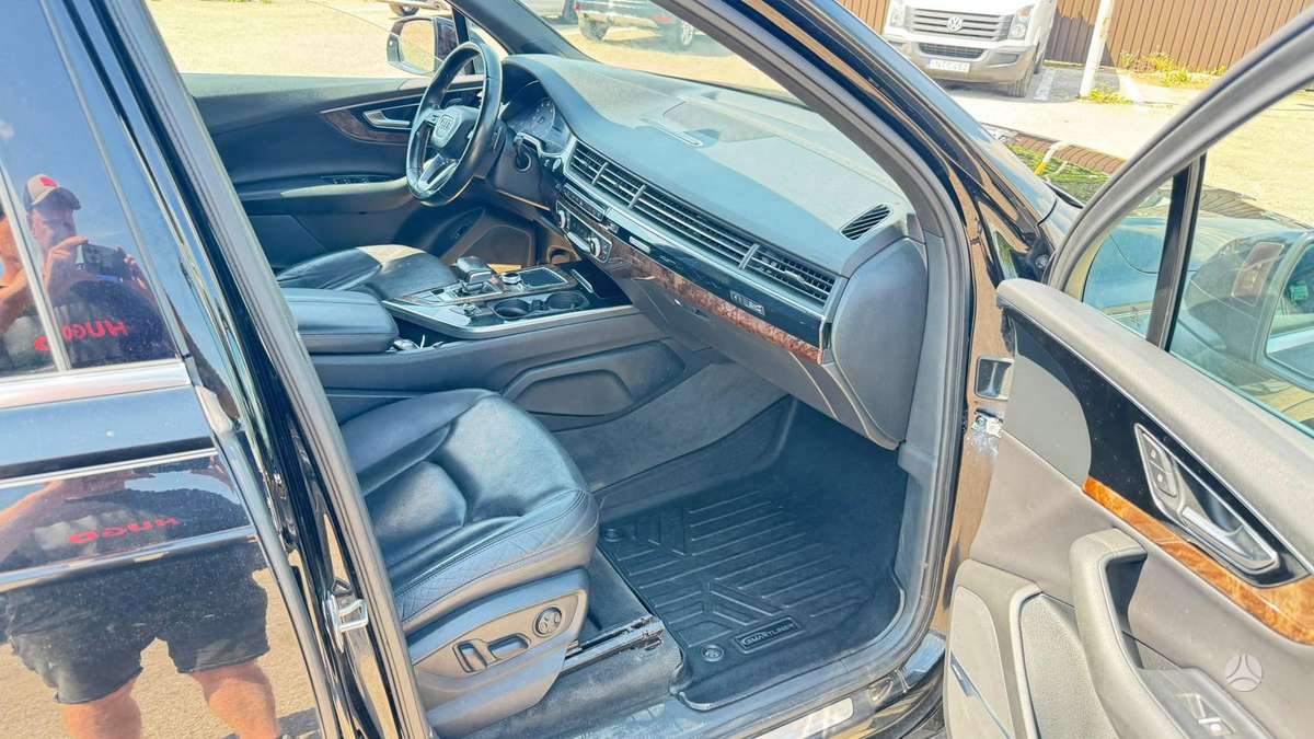 Audi Q7, 3.0 l., Внедорожник / Кроссовер