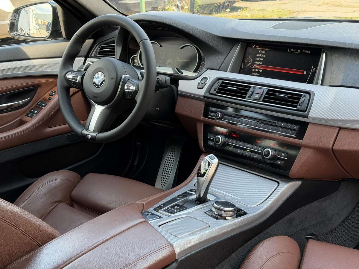 BMW 520, 2.0 l., wagon
