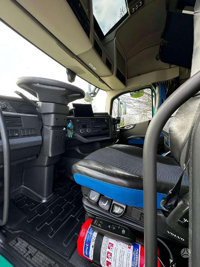 Volvo FH 460 I-Shift I-Save Standart, double sleeper