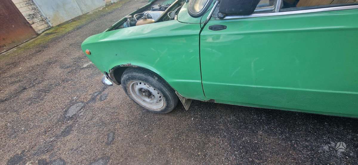 Lada 2101, saloon / sedan